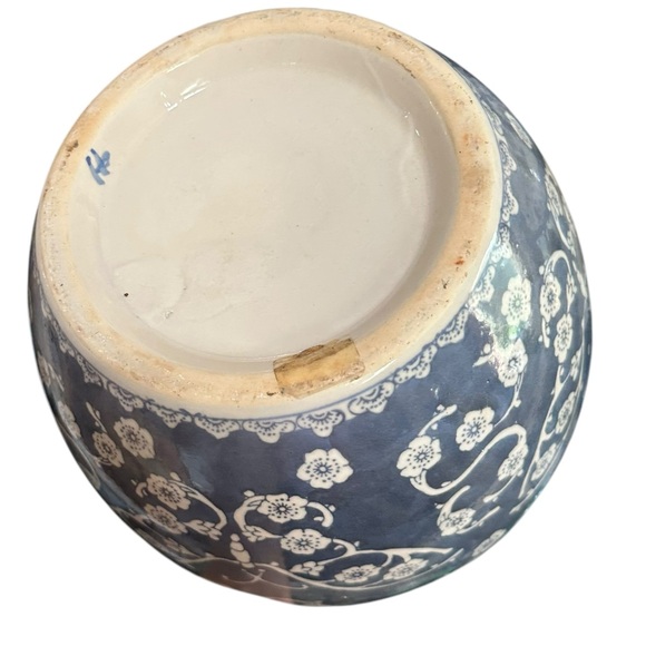 Vintage 10” Grandmillennial Cherry Blossom Ginger Jar | Blue & White Ceramic Jar - Picture 4 of 9